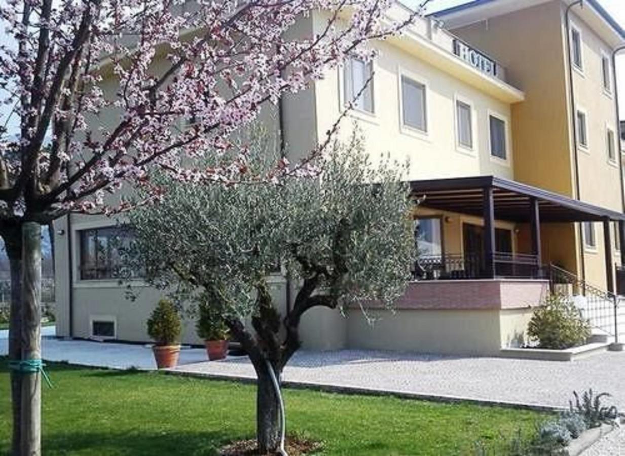 Giga Hotel Villa Santa Lucia Eksteriør billede