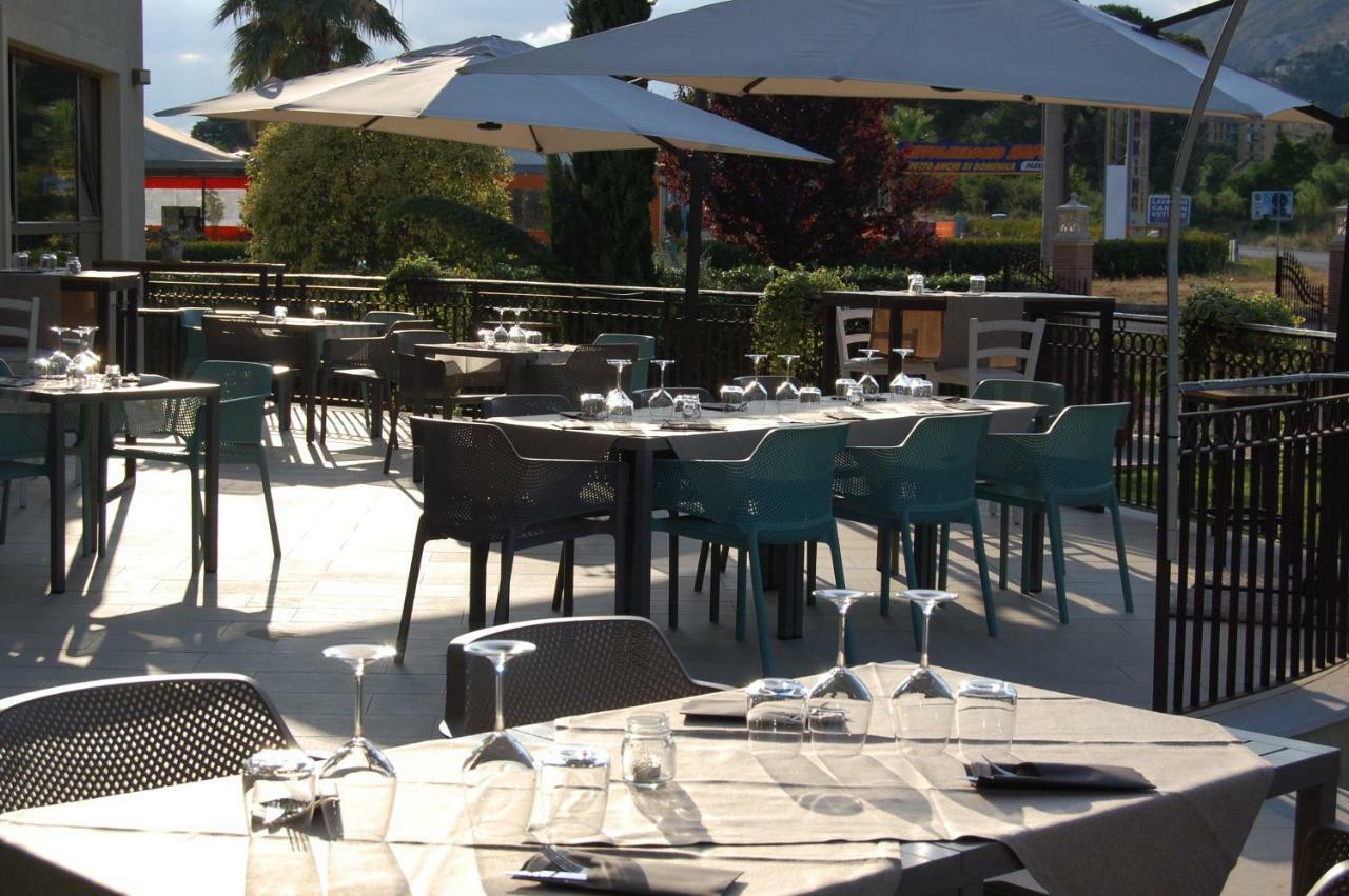 Giga Hotel Villa Santa Lucia Eksteriør billede